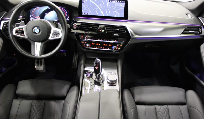 BMW 520d xDrive Facelift 48V M-Sport 4×4 (Limousine) voll