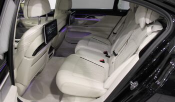 BMW M760Li xDrive Excellence 4×4 (CH) (Limousine) voll